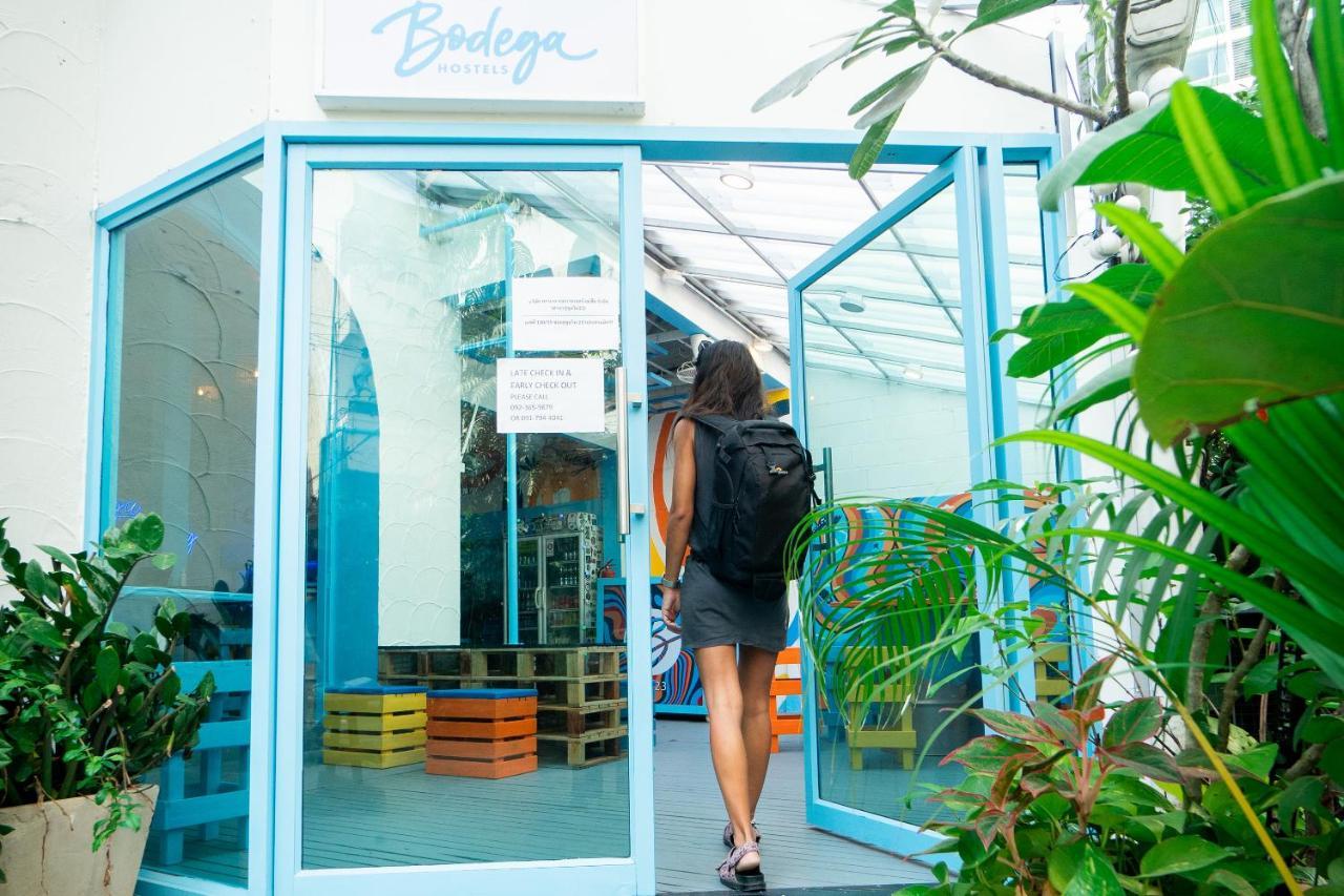 Bodega Bangkok Soi 23 (Adults Only) Albergue Exterior foto